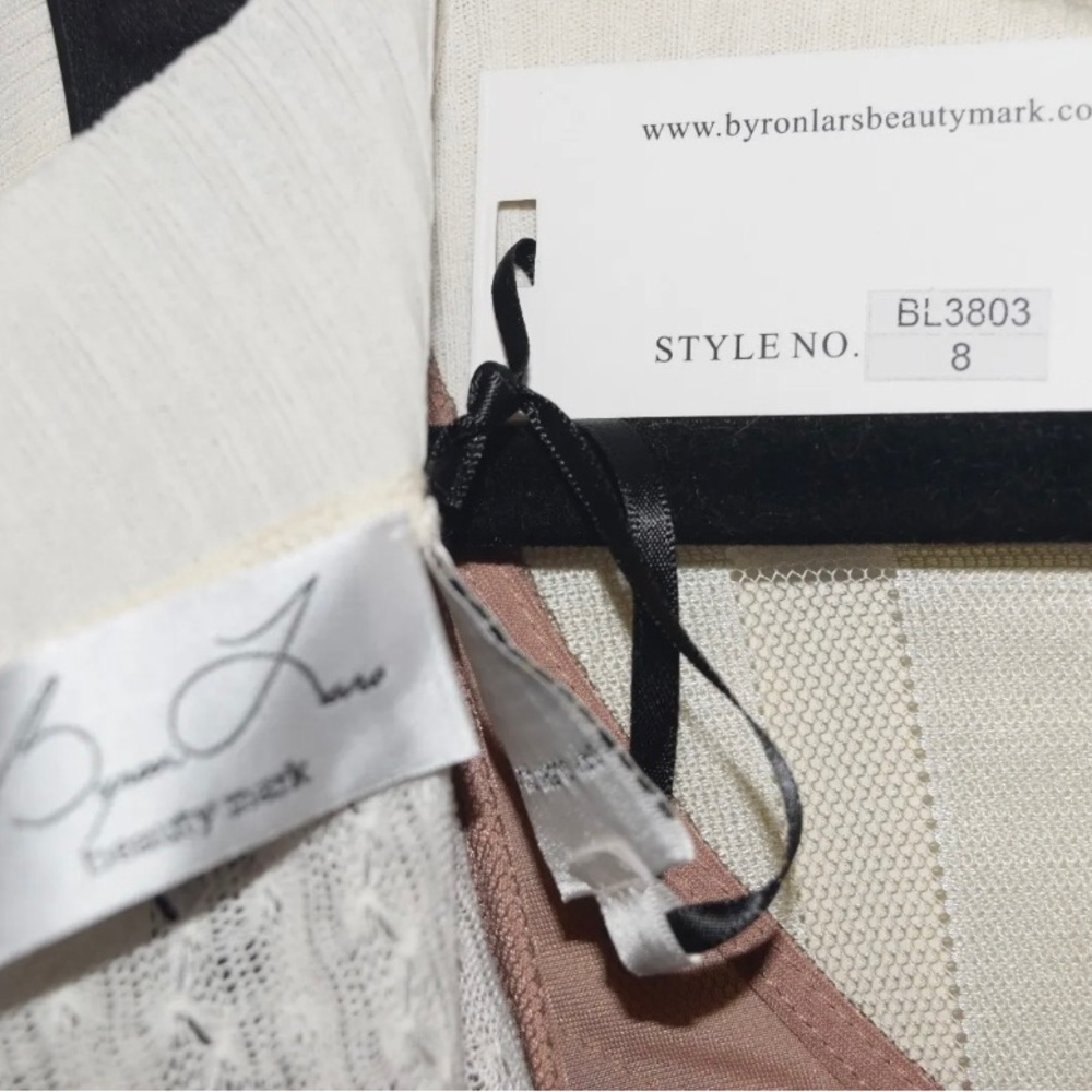 Geometric Pattern Byron Lars Nwt Dress - image 3